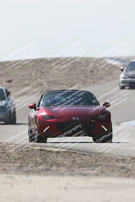 media/Oct-18-2025-Speed Ventures (Sat) [[8b3b7cf525]]/Yellow/Session 2 (Phil Hill)/